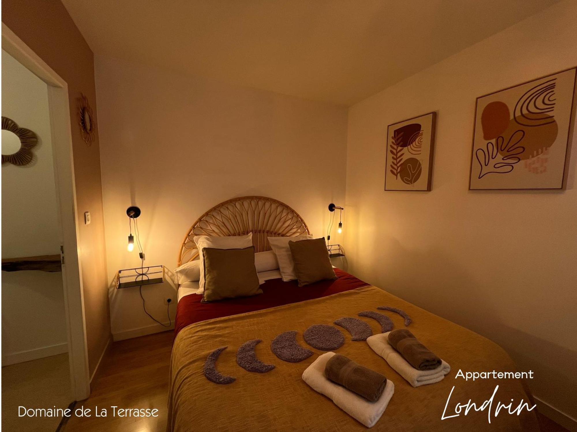 Domaine De La Terrasse Apartment Carbonne Ngoại thất bức ảnh